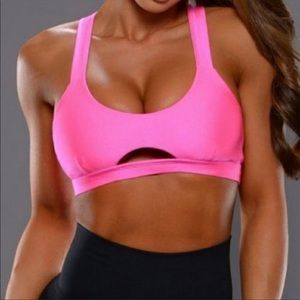 Sports bra